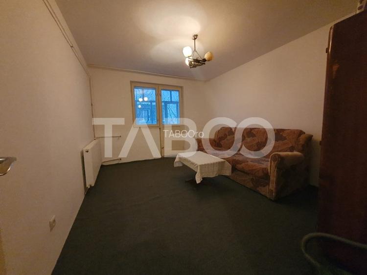 Apartament cu 2 camere decomandat, mobilat în Est Apartament cu 2 camere decomandat, mobilat în Est