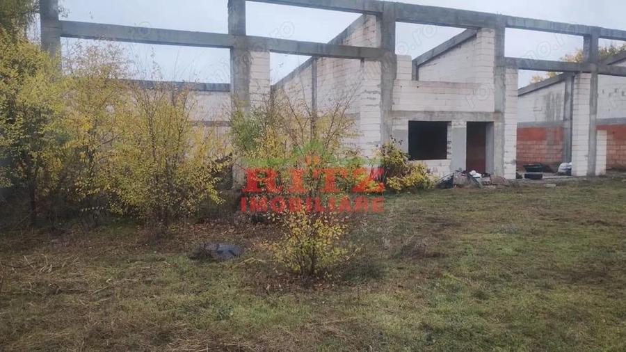 Teren intravilan + constructie pretabila HALA - 1