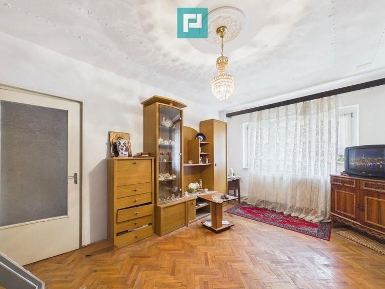 Apartament cu 2 camere semidecomandat - central - 1