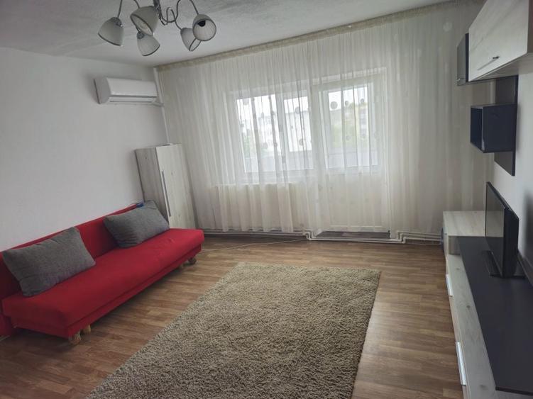Inchiriez apartament 2 camere mobilat si utilat - 1