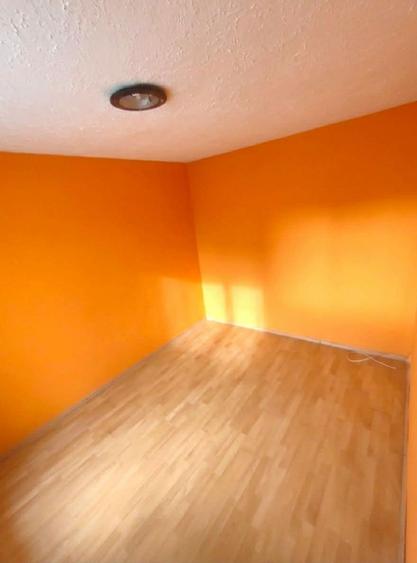 De vanzare apartament 2 camere - zona Apaserv Carei - Etajul 2 - 2