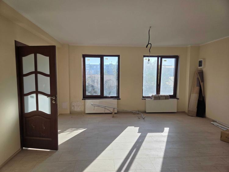 vanzare casa cu hala - Matei Millo Voluntari - 5