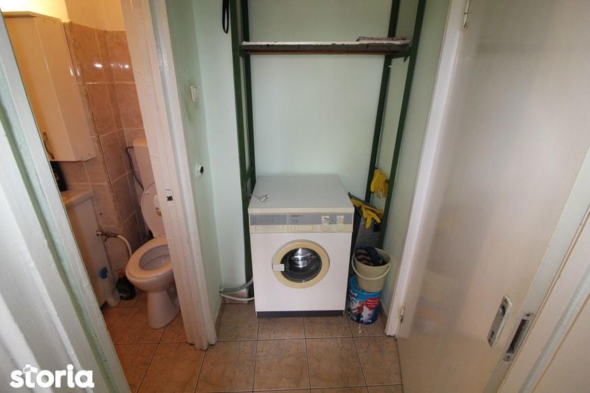Vand apartament cu 3 camere in Calan, Central-Str.Traian, etaj 2... - 2