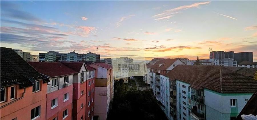 Apartament 3 camere 76mp cu balcon inchis zona Mihai Viteazul - 1