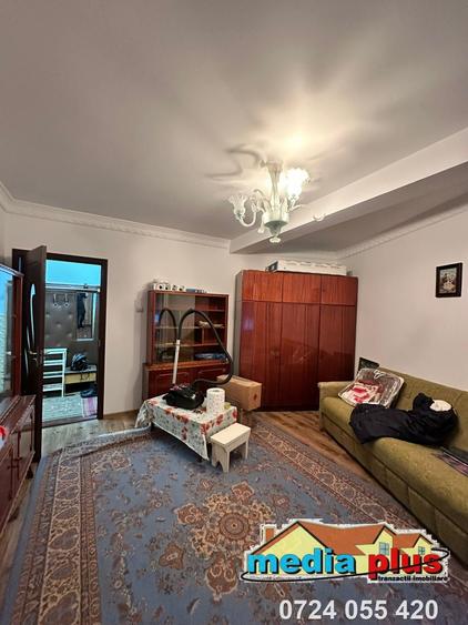 Apartament 2 camere decomandat, etaj 2, două balcoane – Micro 13 - 1