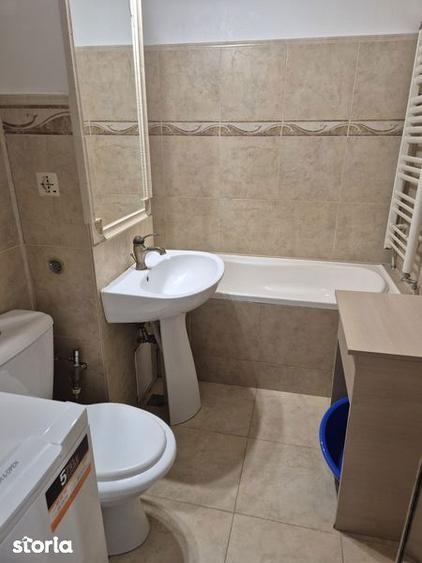 Inchiriez apartament 2 camere decomandat - 8