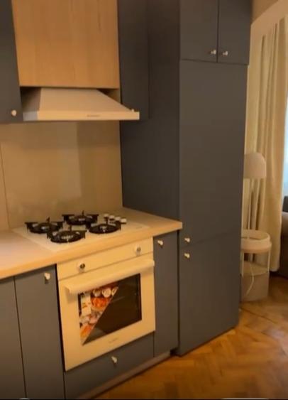 Inchiriez partament 2 camere Brasov centru - 4