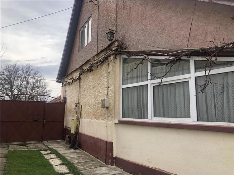 Casa locuibila cu teren generos,  REPUBLICII SANPETRU - 19