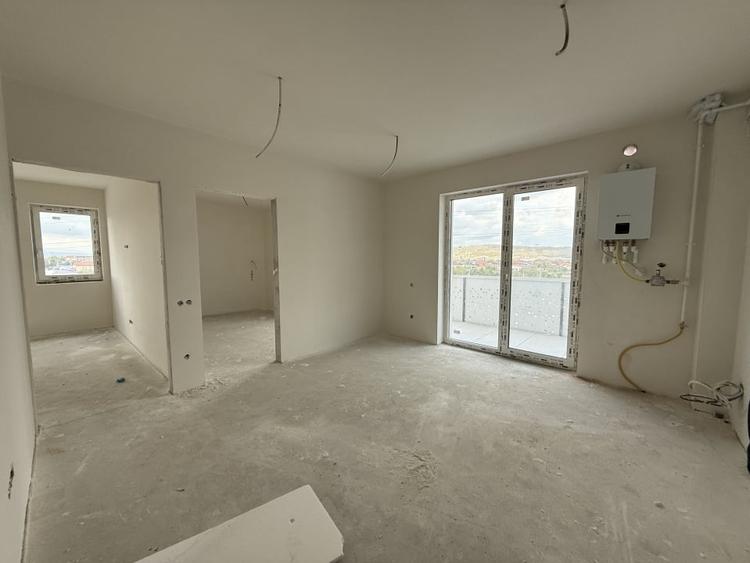 Apartament cu 2 dormitoare, ansamblu rezidential Apahida cu CF! - 1