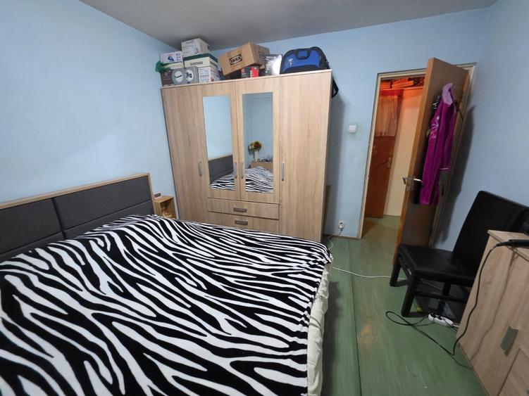 B-ul 1 Decembrie 1918 intersectie Postavarul, 15 minute metrou, la Auchan - 6