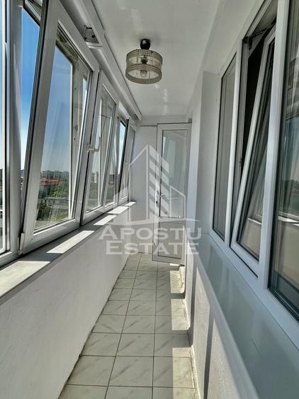 Apartament cu trei camere decomandat Bd. Cetatii - 6