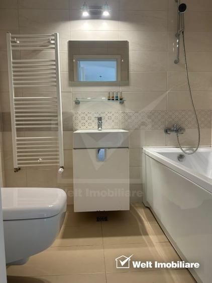 Apartament cu 3 camere semidecomandat, mobilat în Bună Ziua