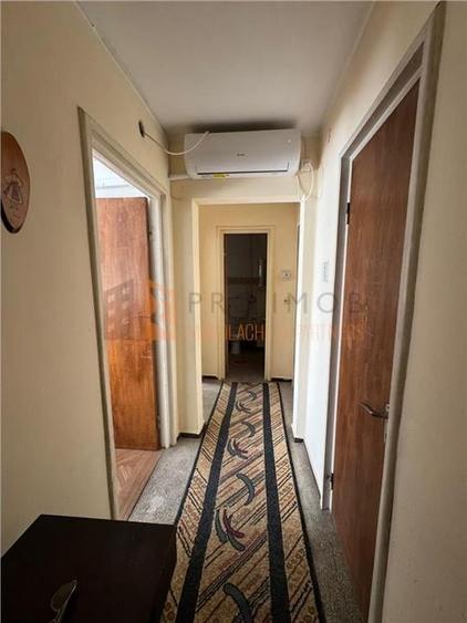 Apartament 3 camere confort 1 decomandat  Zona Spiru Haret - 9