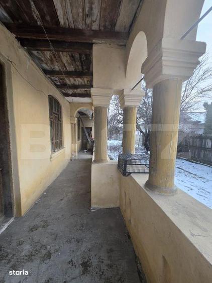 Casa de vanzare, 667 mp, zona Razvad - 7