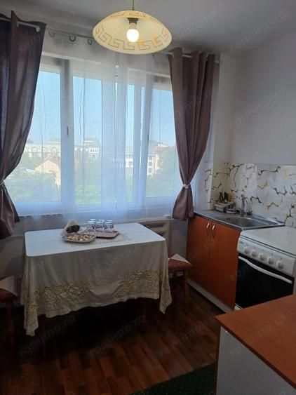 Piata Unirii - Apartament cu doua camere, 300 euro - 5