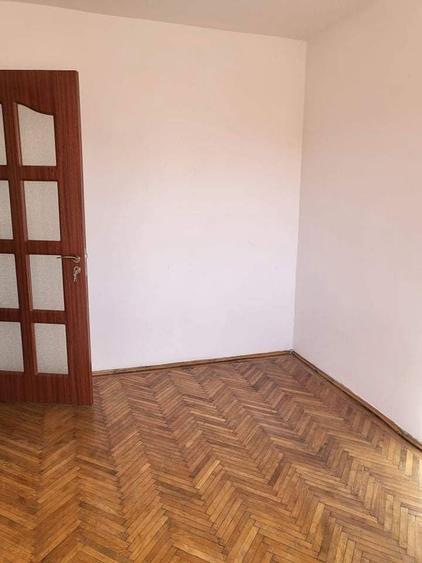 Apartament 3 camere etaj 2 - 3