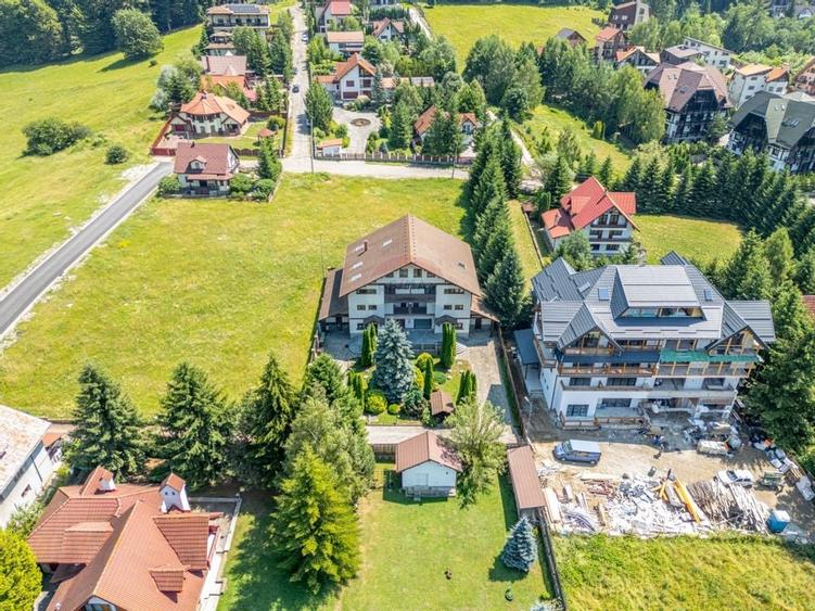 Duplex P+2E cu 7 camere de vânzare in Bușteni , 502 mp teren - 33