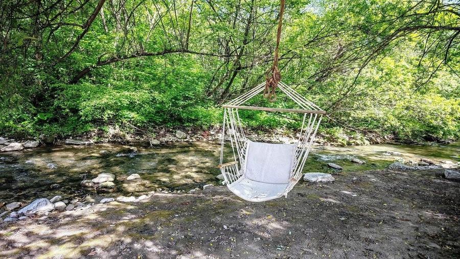 Suprafata generoasa teren - 28