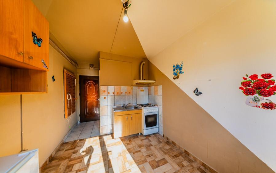 Garsoniera - Fortuna, Aleea Predeal, etaj 3/4 - 4