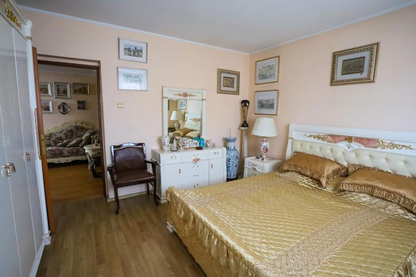 Pret Redus! - ULTRACENTRAL - Apartament tip duplex 3 camere - 12