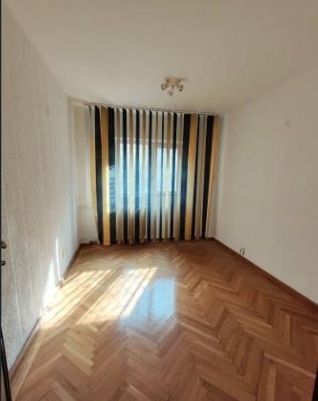 13 Septembrie - Panduri langa spitalul Burghele, parter, nemobilat, 68mp - 2