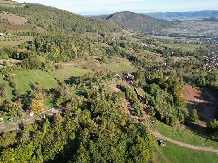 Teren intravilan de vanzare in ?uncuiu? panorama formidabila! - 3
