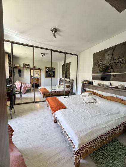 Apartament 3 camere, boxa, pod, zona centrala - Horea - 7