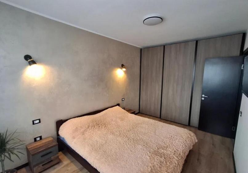 Apartament 2 camere, decomandat - zona Sanpetru - 7