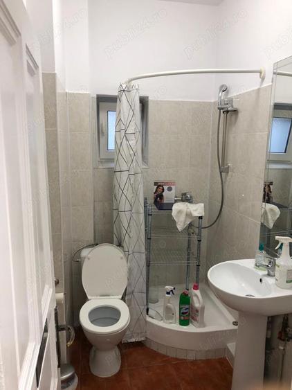 Proprietar , inchriez parter vila ( 60m2) nemobilat - 3