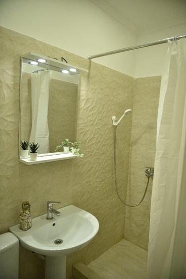 Apartament cu 3 Camere de Inchiriat - 14