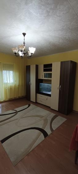 Chirie  apartament cu 2 camere - 14