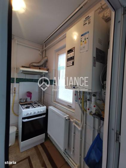 I. C BRATIANU Sc 8 apartament 2 camere mobilat - 2