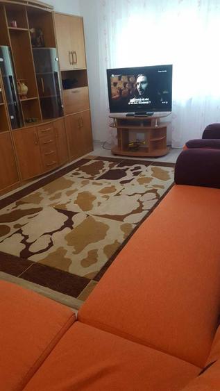 vand apartament 3 camere zona judetean astra - 1