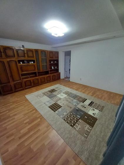 vand apartament 2 camere - 6