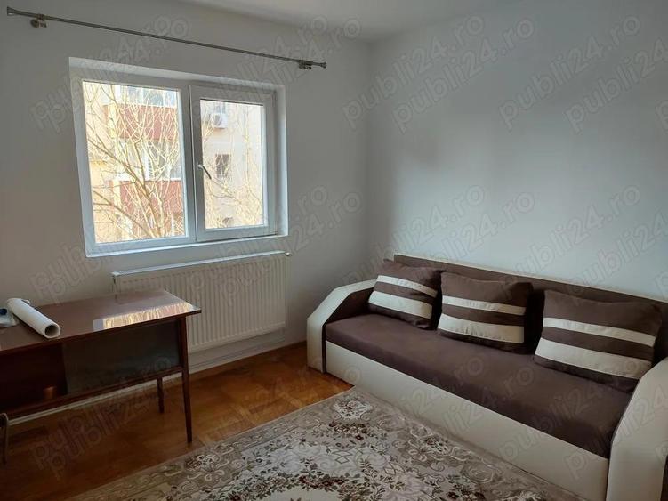 Apartament cu 4 camere in Calea Girocului decomandat - 2