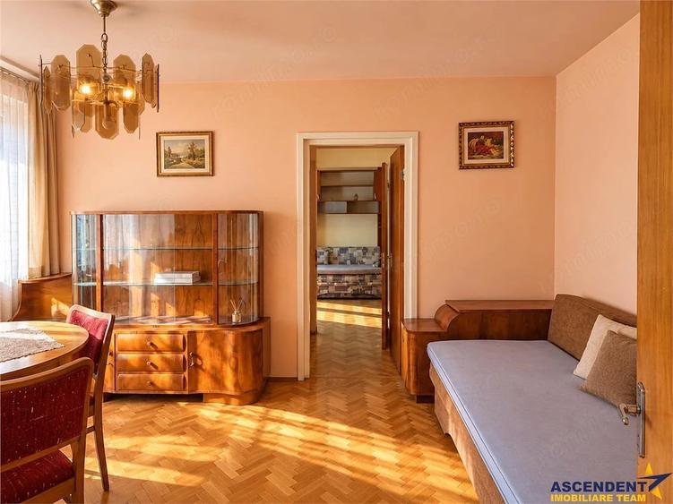 Apartament cu 2 camere semidecomandat în Central