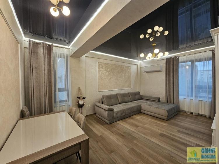 Faleza Nord, decomandat, 2 camere, etaj 1, mobilat modern, parcare - 1