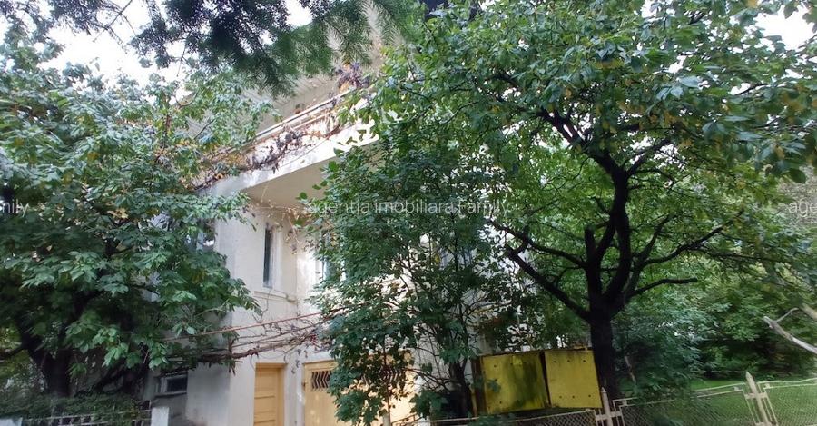 Casa / Vila Zona Ultracentrala