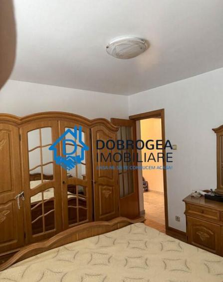 STRADA BABADAG- 3 CAMERE DECOMANDAT ETAJ 3, CENTRALA GAZ - 2