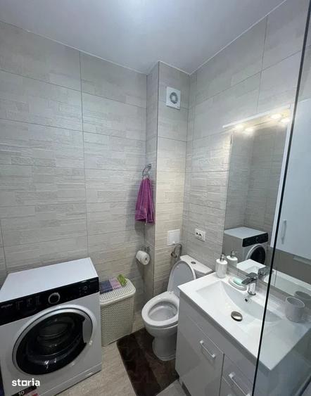 Apartament cu 2 camere în Apărătorii Patriei