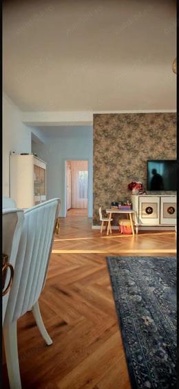 Vila cu 3 camere, 3 bai , piscina , ready-to-move, lux, Podgoria, Bihor. - 7