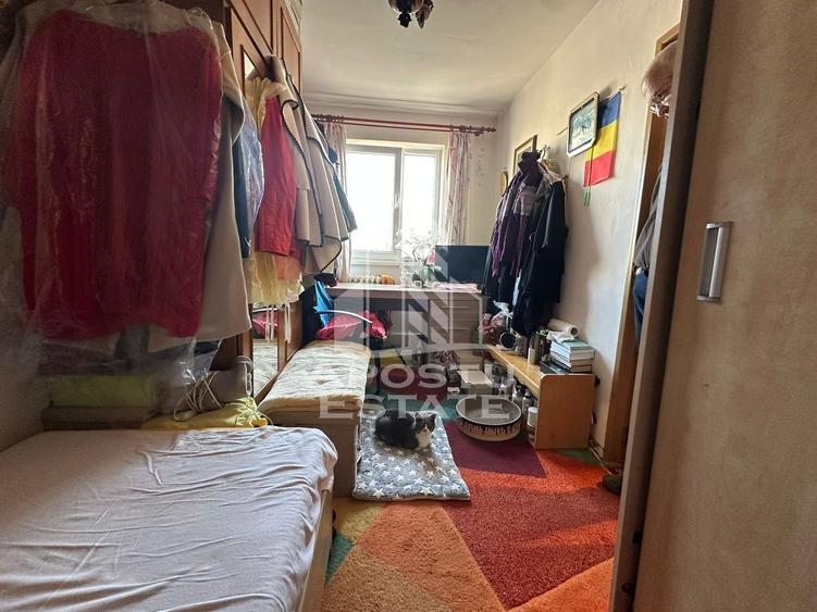 Garsoniera la etajul 1, zona Dambovita - 2