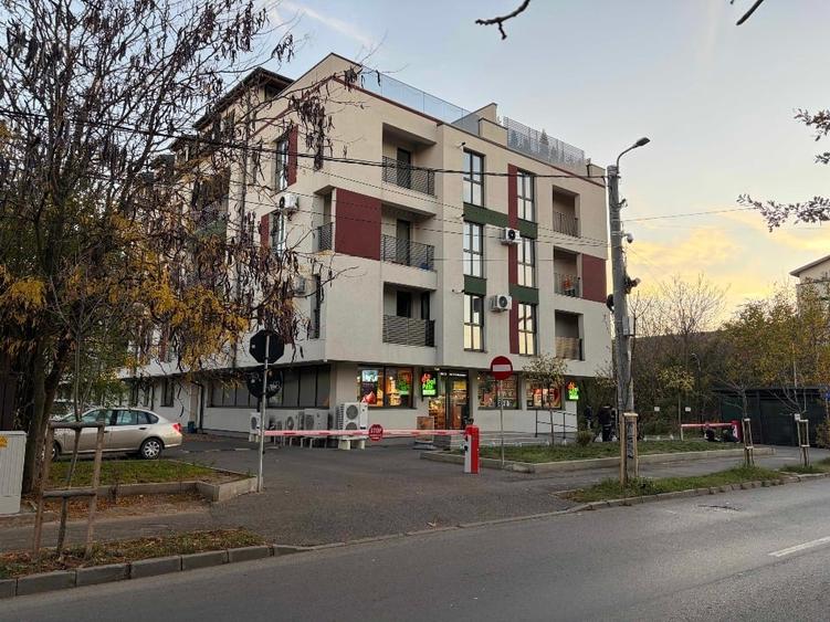 Spatiu Comercial 200 m2 Drumul Taberei, Inchiriat pe 10 ani - 2