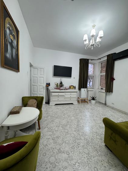 Vanzare casa zona Clucerului cu 2 apartamente - 1