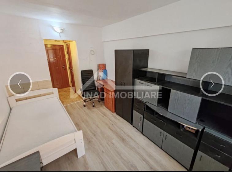 Inchiriez garsoniera zona Bulevardul Muncii - 1