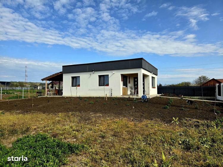 Casa cu utilitati finisata si mobilata la pret de apartament - 11