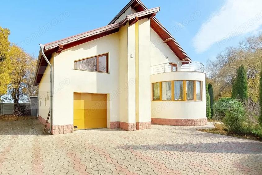 Vila de vanzare in Halchiu, Bra?ov 350.000 - 1
