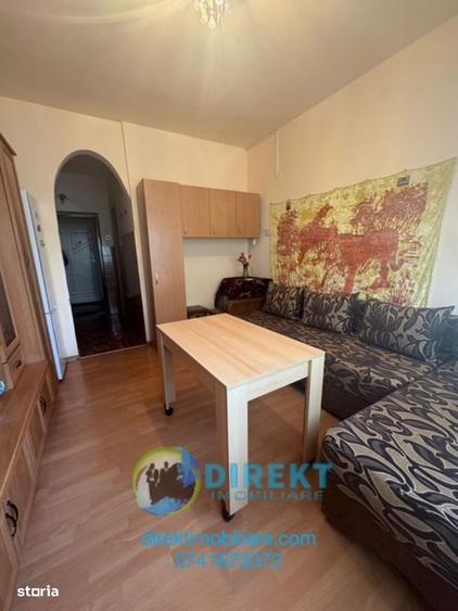 Garsoniera , etaj 1 , strada Somesului - 3