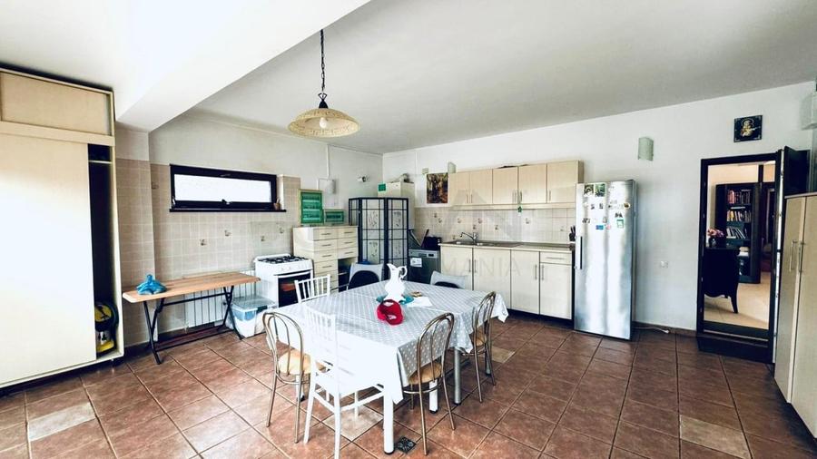 REV2003620 Vila 5 camere langa lac teren 1000 mp - 9