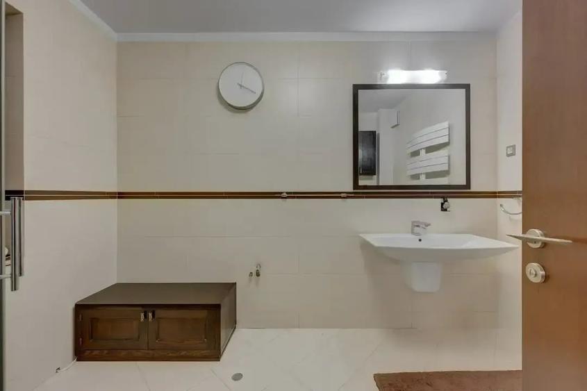 Vila de Lux ideal familie / sediu de firma in zona centrala - 18